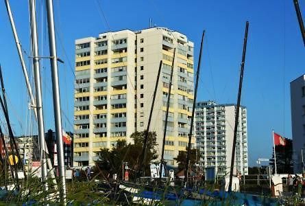 Apartment Strandhochhaus Cuxhaven Exterior photo